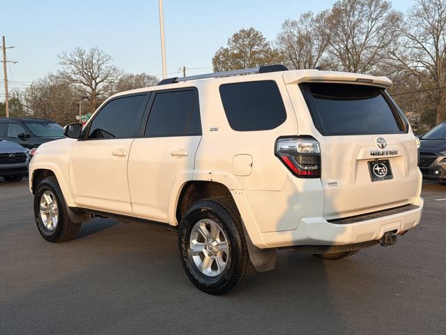 Used 2019 Toyota 4Runner SR5 AWD/4WD image 5