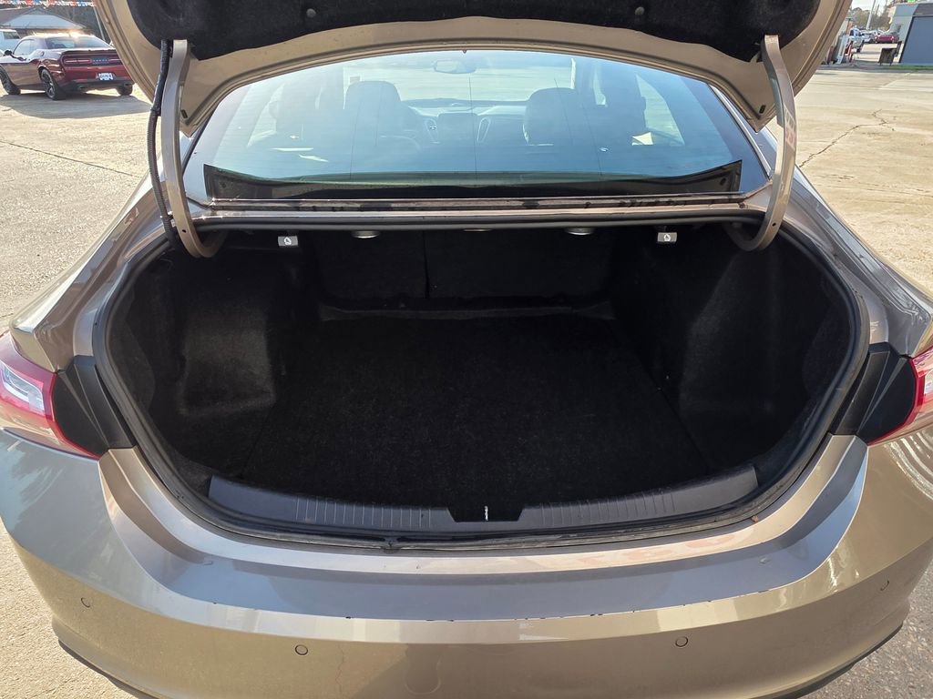 Used 2024 Chevrolet Malibu LT image 6