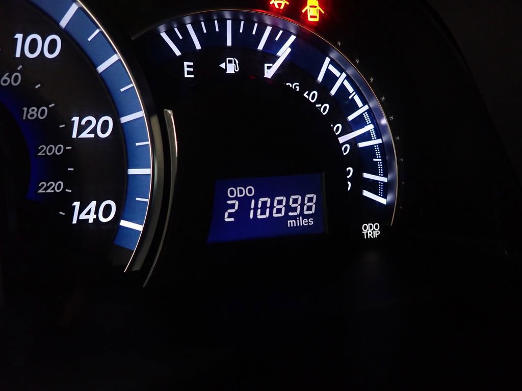 Used 2012 Toyota Camry XLE FWD image 26