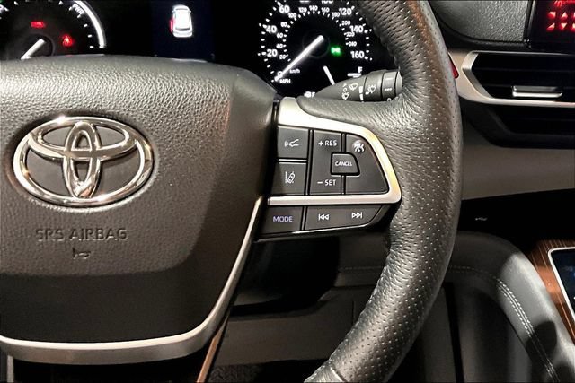 Used 2022 Toyota Sienna LE FWD image 15