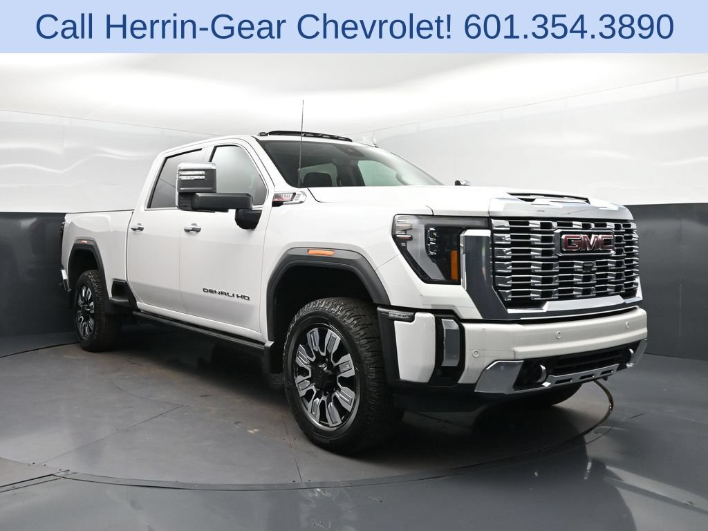 Used 2024 GMC Sierra 2500 Denali w/ Denali Reserve Package AWD/4WD image 9