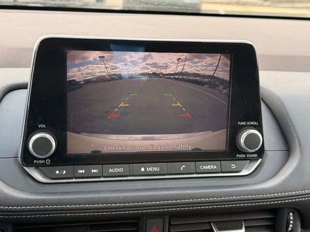 Certified 2023 Nissan Rogue SV image 36
