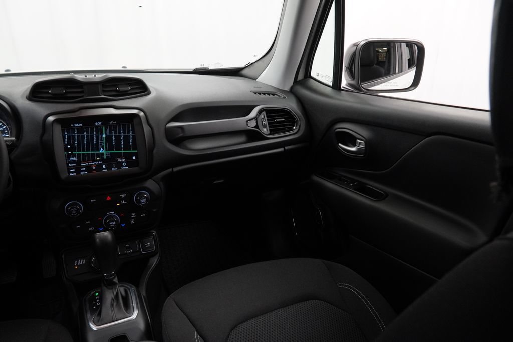 Certified 2023 Jeep Renegade Altitude AWD/4WD image 27