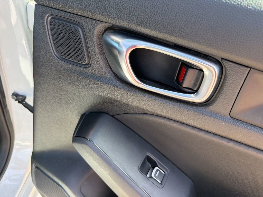 Used 2025 Honda Civic Sport image 26
