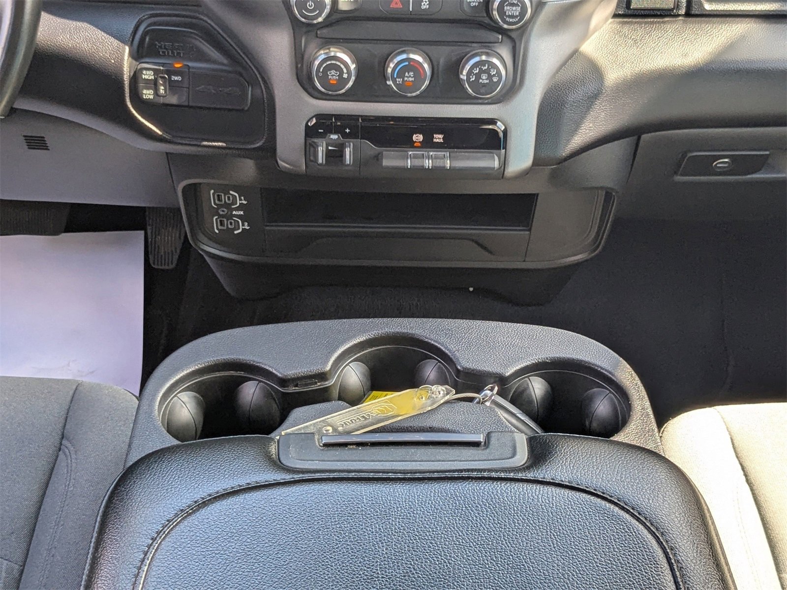 Used 2024 RAM 2500 Big Horn image 16