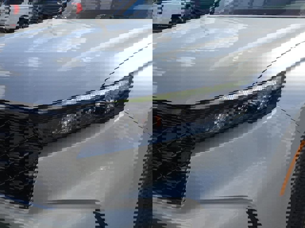 Used 2026 Honda CR-V Sport image 7