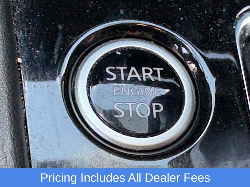 Used 2024 Nissan Kicks SR FWD image 12