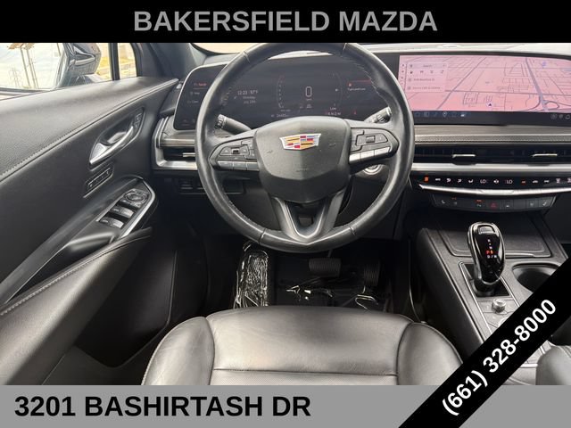 Used 2024 Cadillac XT4 Premium Luxury w/ Active Safety Package FWD image 15