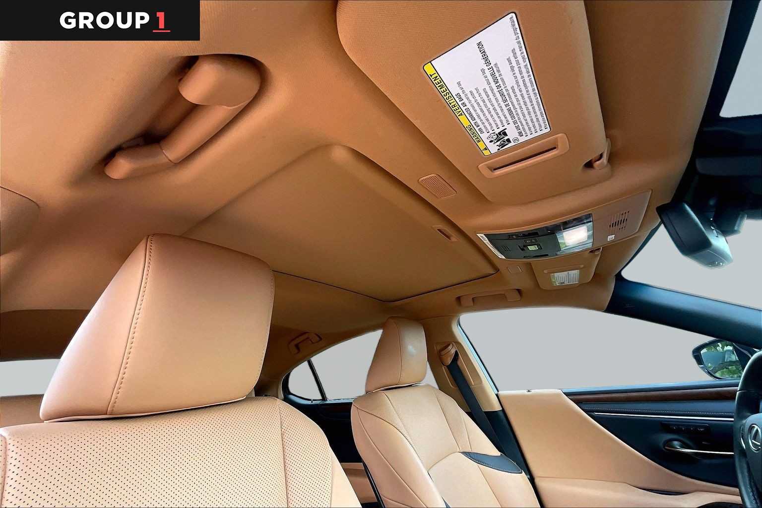 Used 2025 Lexus ES 350 w/ Premium Package FWD image 12