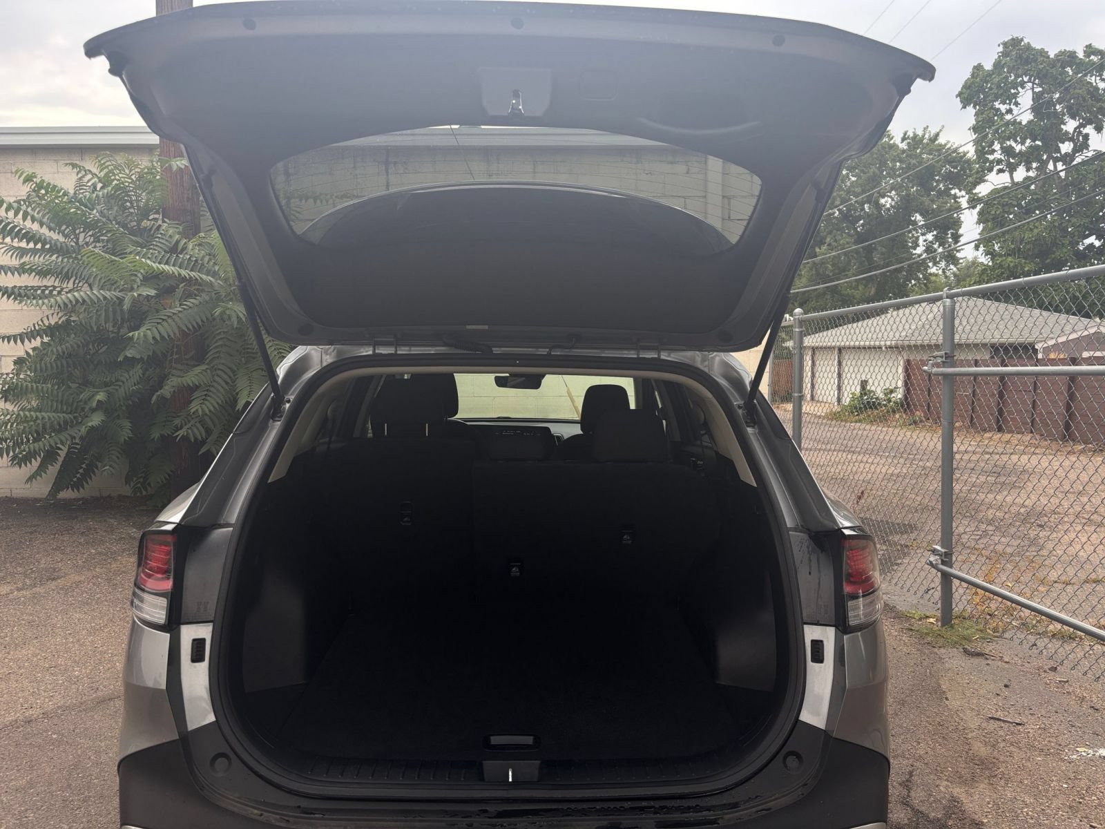 Used 2024 Kia Sportage LX FWD image 28