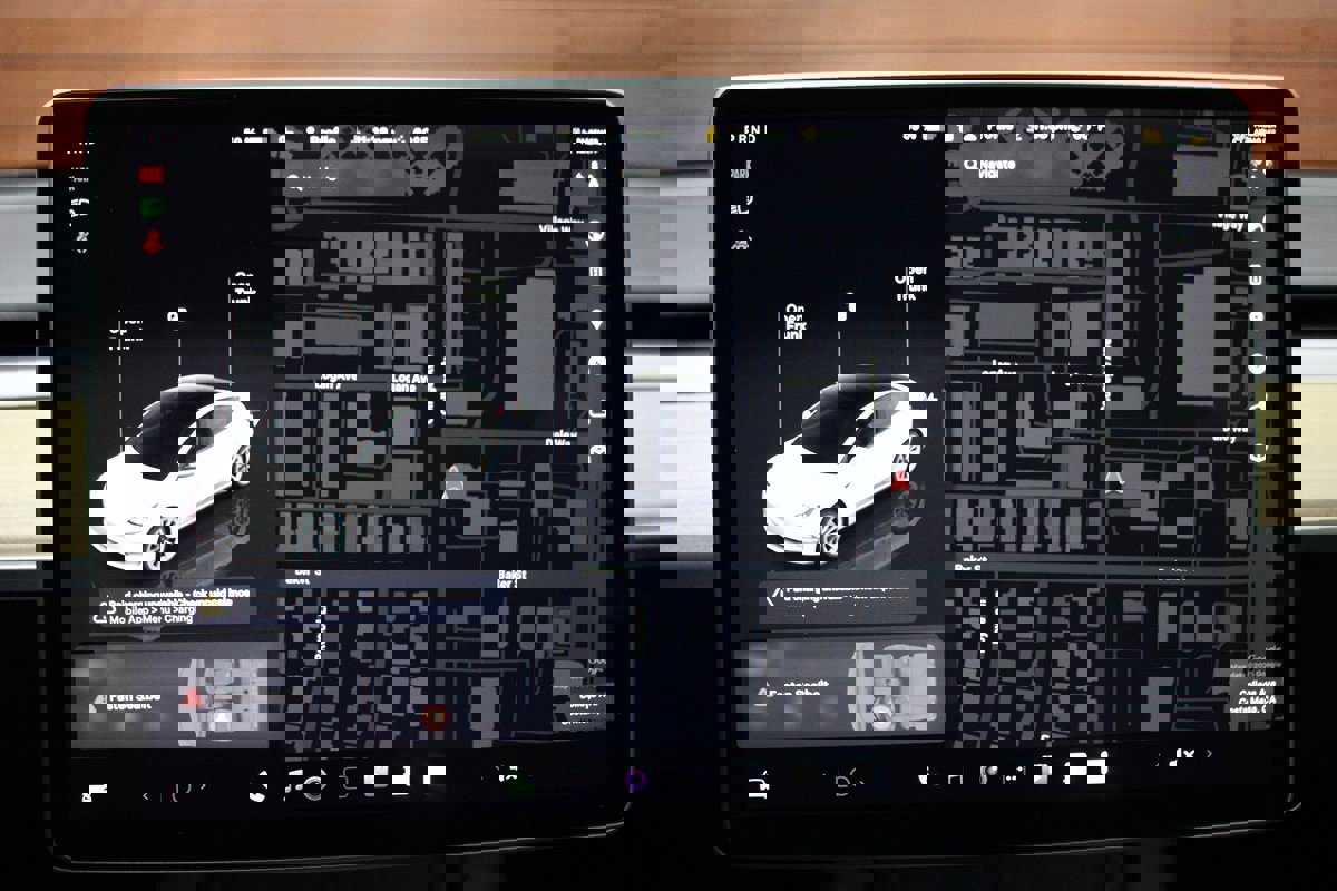 Used 2023 Tesla Model 3 Standard Range RWD image 30