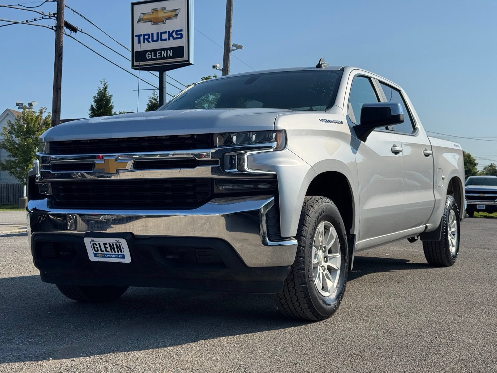 Used 2021 Chevrolet Silverado 1500 LT w/ Work Truck Package AWD/4WD image 2