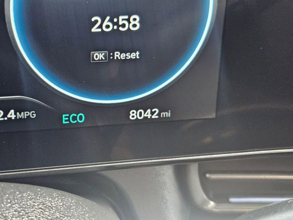 Certified 2025 Hyundai Elantra SEL image 16