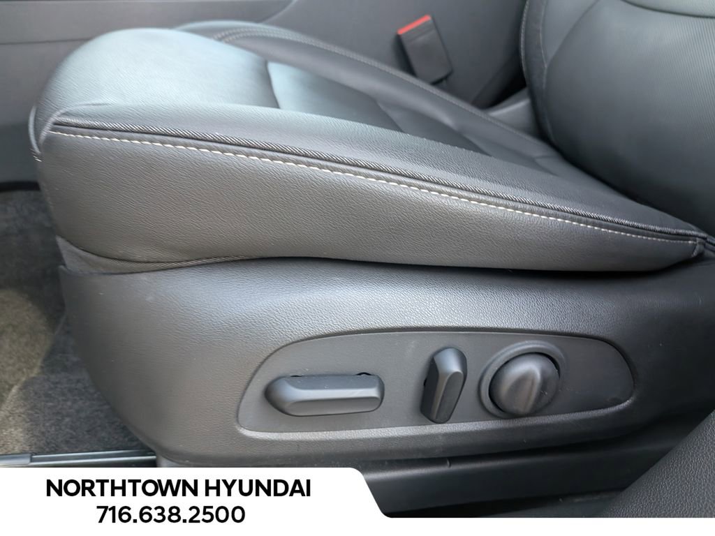 Used 2023 Chevrolet TrailBlazer ACTIV w/ Convenience Package image 28