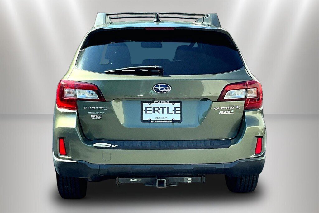 Used 2016 Subaru Outback 2.5i Premium w/ Protection Package #1 AWD/4WD image 6