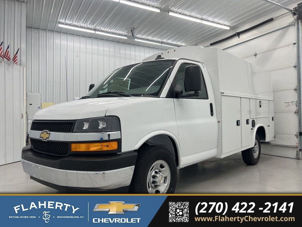 New 2025 Chevrolet Express 3500 w/ Power Convenience Package image 6