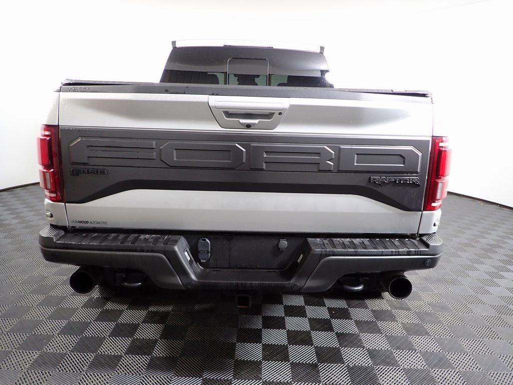 Used 2018 Ford F150 Raptor w/ Equipment Group 802A Luxury image 12