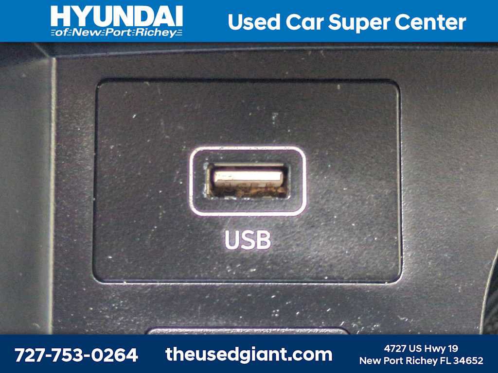 Certified 2023 Hyundai Santa Fe SE FWD image 22