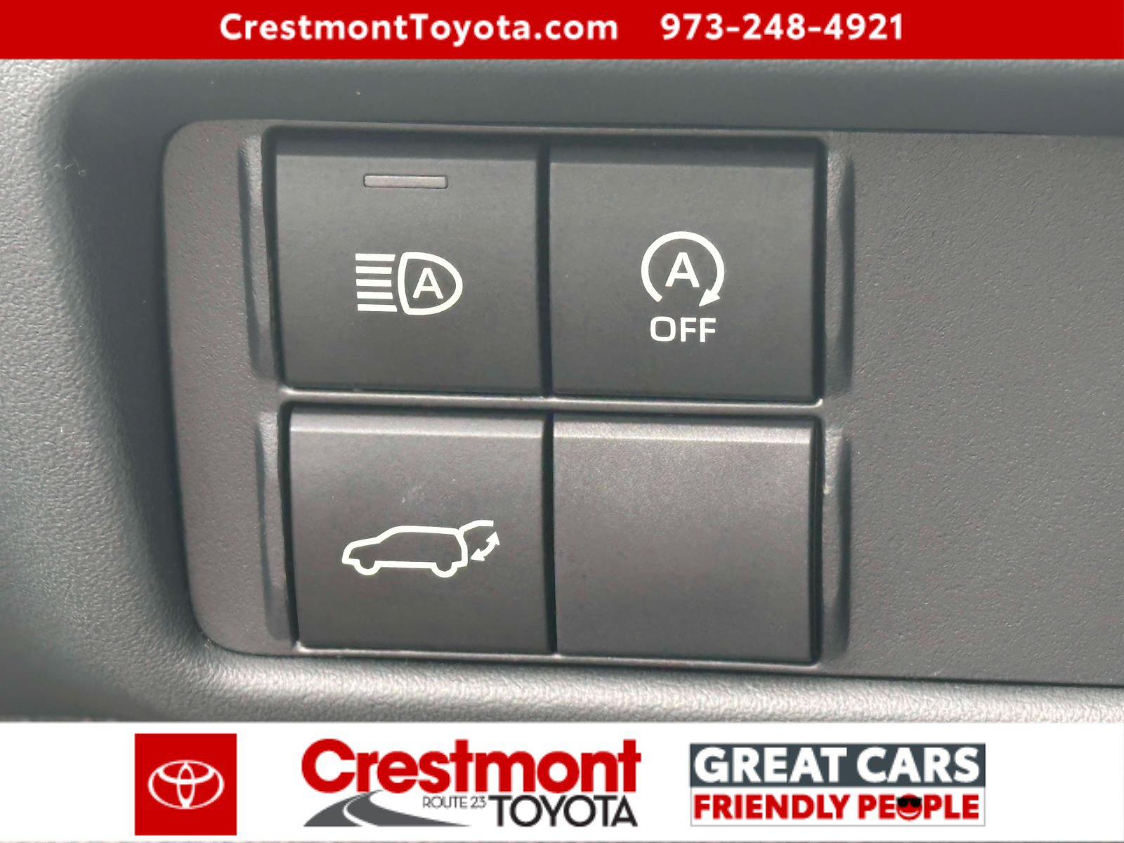 Certified 2025 Toyota Highlander XLE AWD/4WD image 18