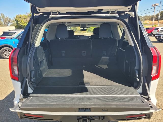 Certified 2025 Ford Expedition Max Active AWD/4WD image 8