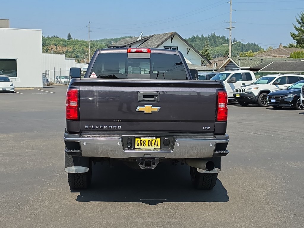 Used 2015 Chevrolet Silverado 3500 LTZ w/ Duramax Plus Package AWD/4WD image 8