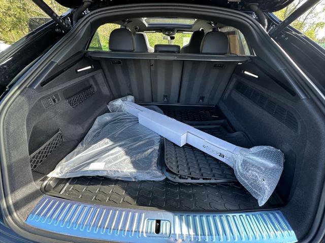 Certified 2025 Audi RS Q8 performance AWD/4WD image 30