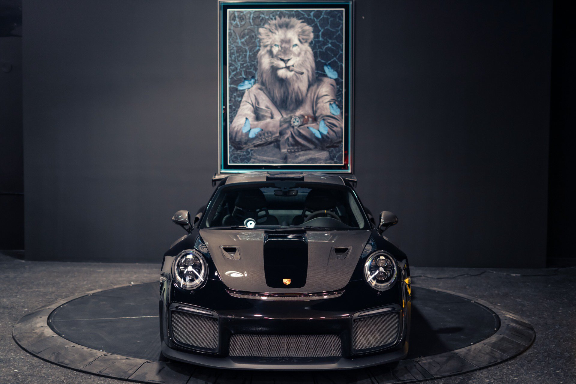 Used 2018 Porsche 911 GT2 RS RWD image 40