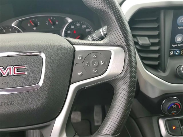 Certified 2023 GMC Acadia SLE w/ Driver Convenience Package image 15