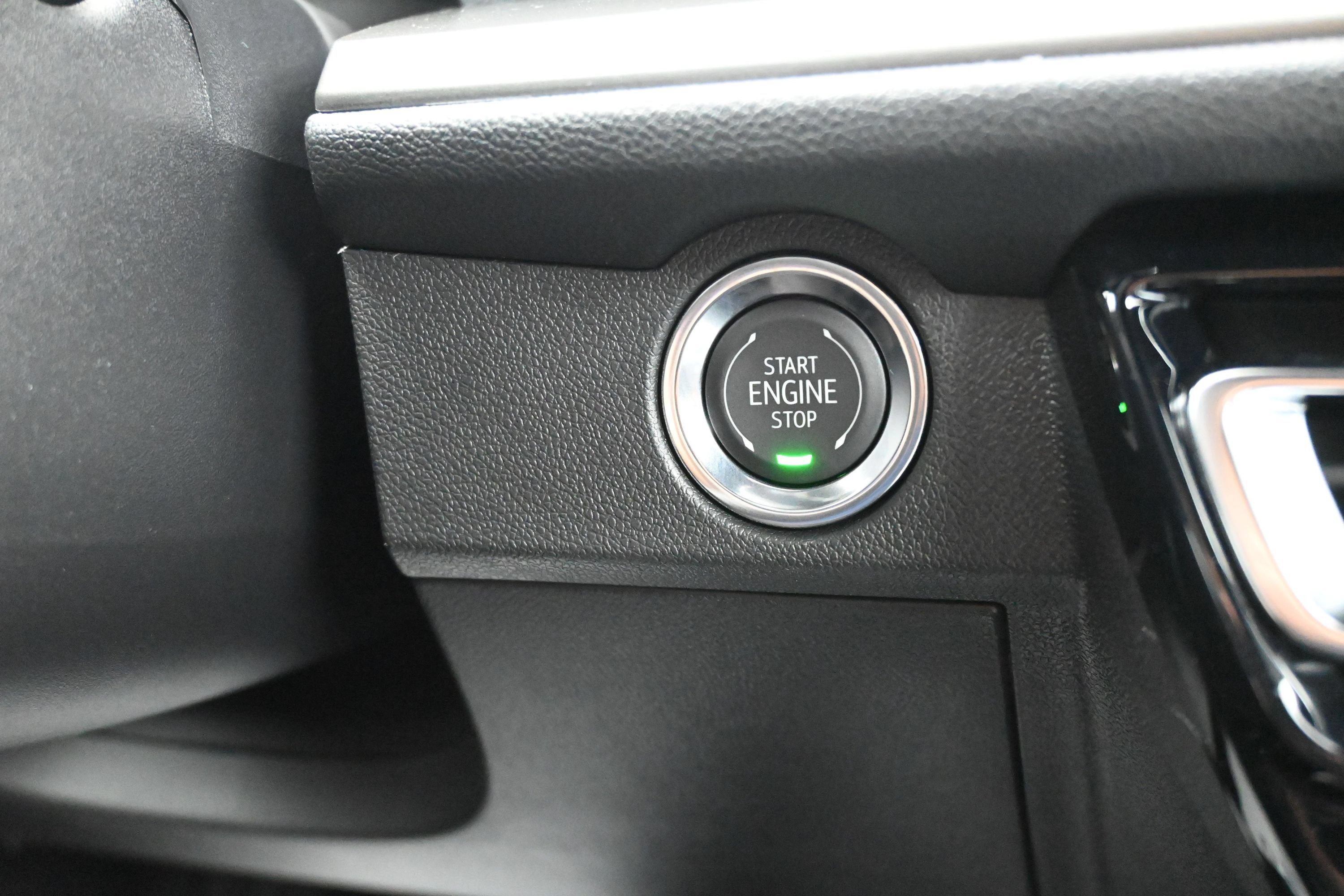 New 2027 Chevrolet Traverse LT FWD image 19