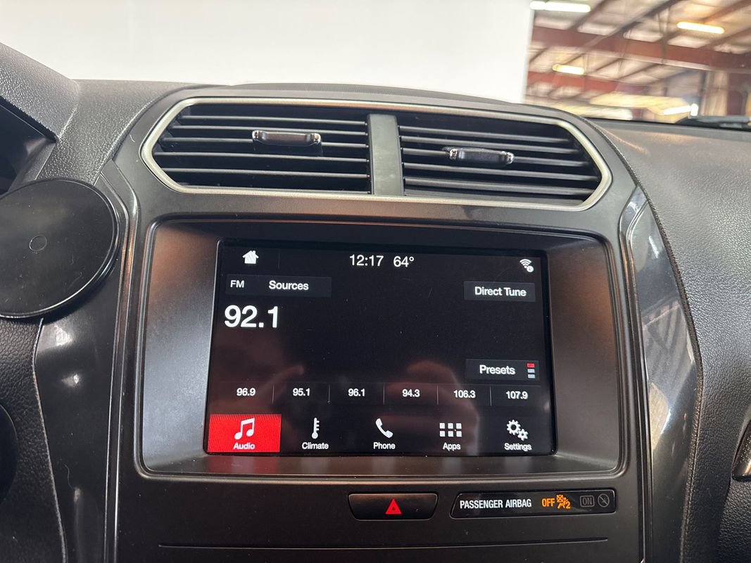 Used 2018 Ford Explorer XLT w/ Equipment Group 201A image 15