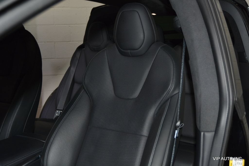 Used 2022 Tesla Model X Plaid AWD/4WD image 14