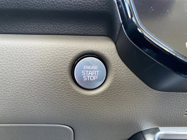 New 2026 Kia Carnival EX image 33