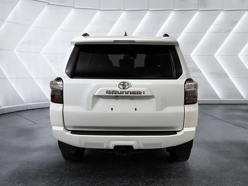 Used 2024 Toyota 4Runner SR5 RWD image 5