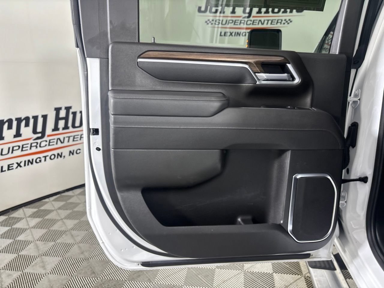 Used 2026 Chevrolet Silverado 2500 LT AWD/4WD image 20