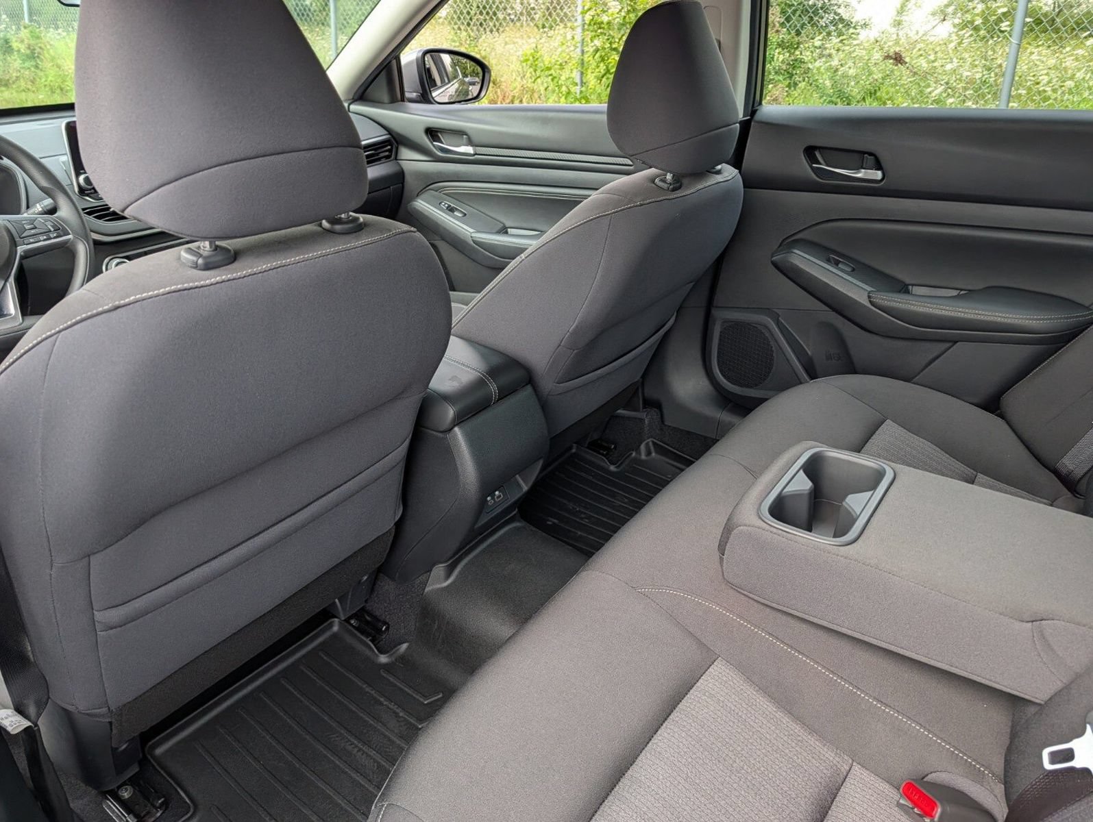 Used 2020 Nissan Altima 2.5 S FWD image 18