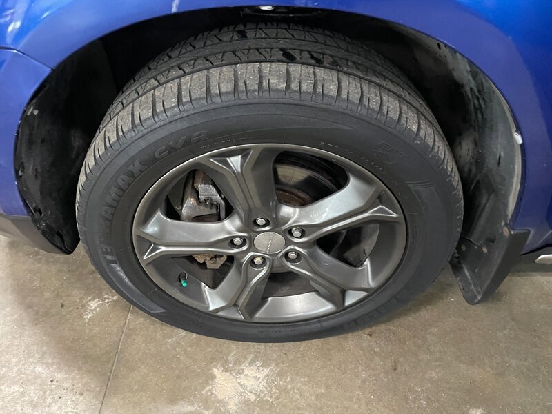 Used 2015 Dodge Journey Crossroad w/ Driver Convenience Group image 24
