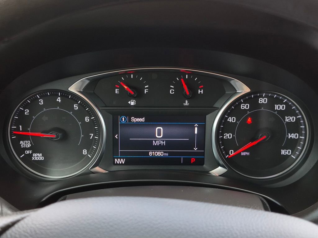 Used 2023 GMC Terrain SLE w/ Driver Convenience Package image 18