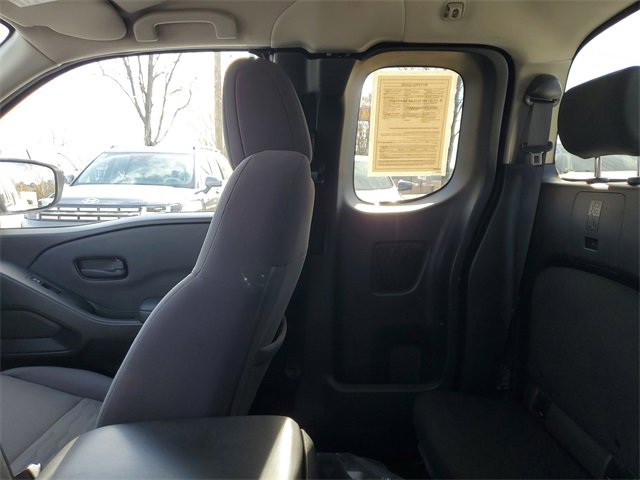 Used 2022 Nissan Frontier S image 13