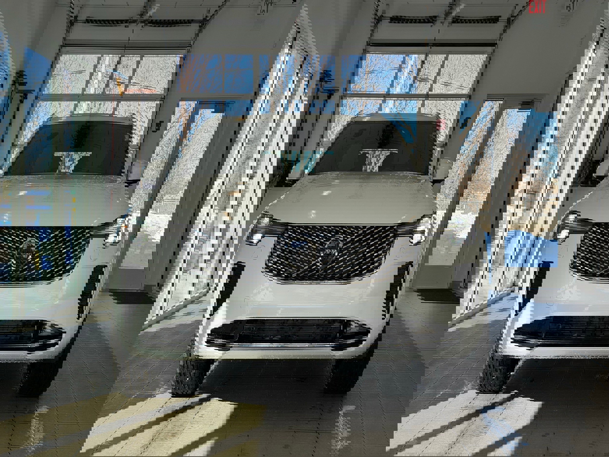 New 2026 Volvo XC90 B6 Plus w/ Protection Package Premier image 3