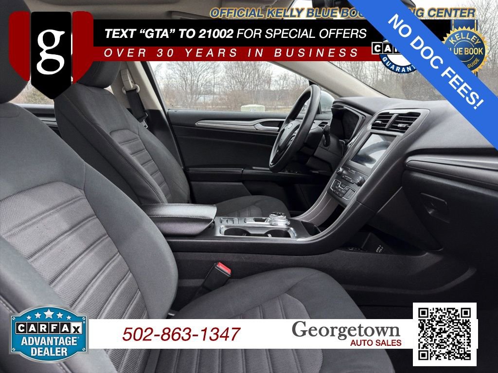 Used 2020 Ford Fusion SE FWD image 22
