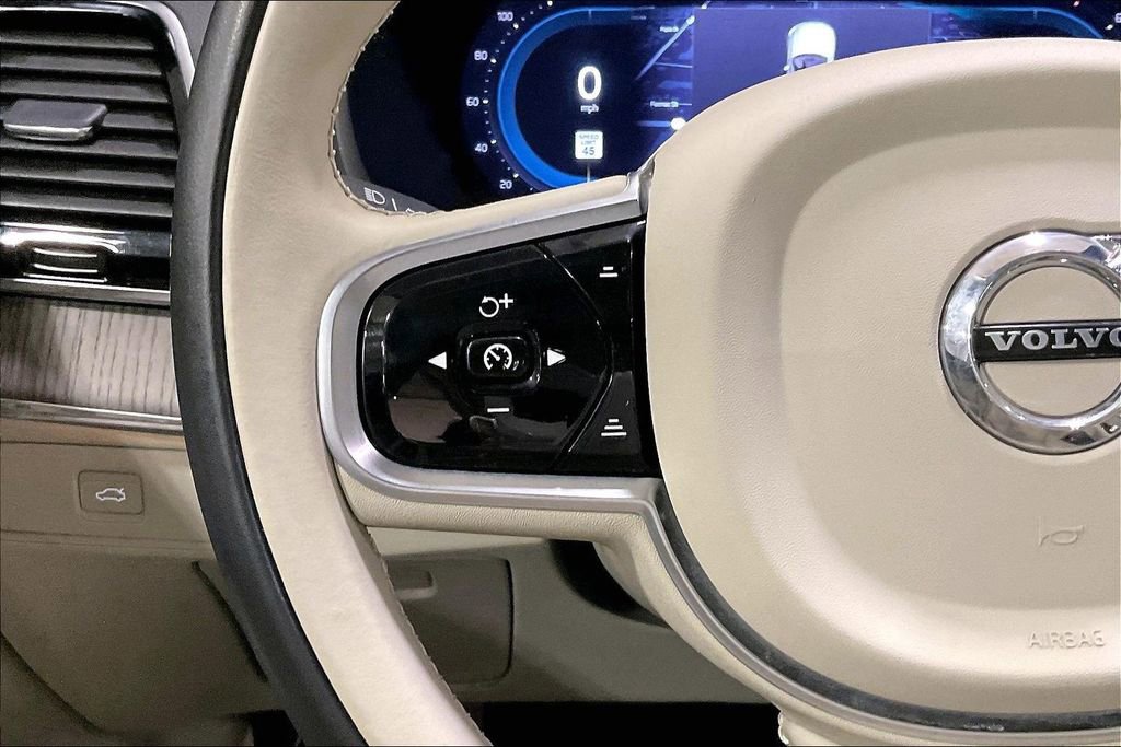 Certified 2023 Volvo XC90 B6 Plus w/ Protection Package image 11