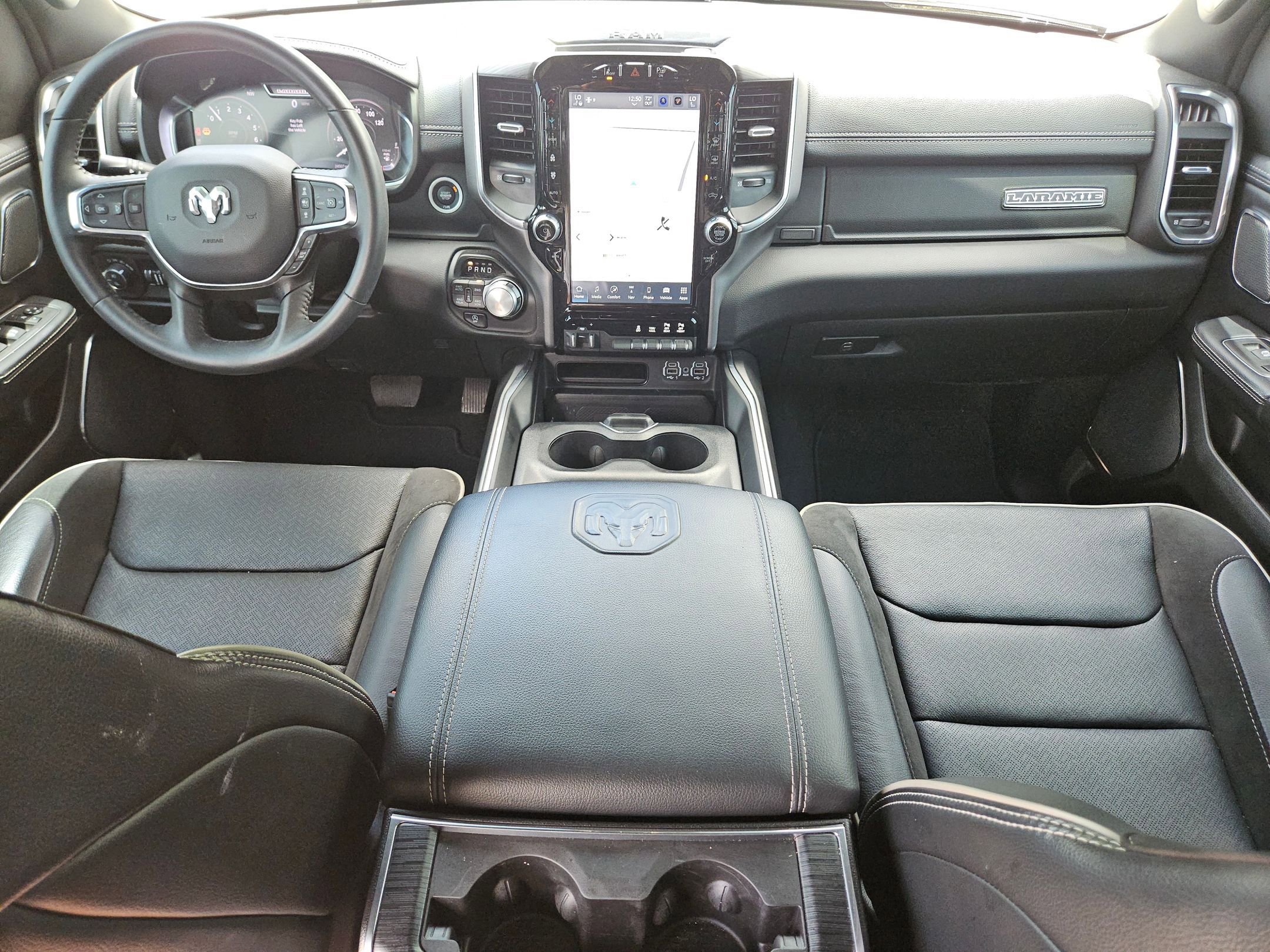 Used 2024 RAM 1500 Laramie AWD/4WD image 16
