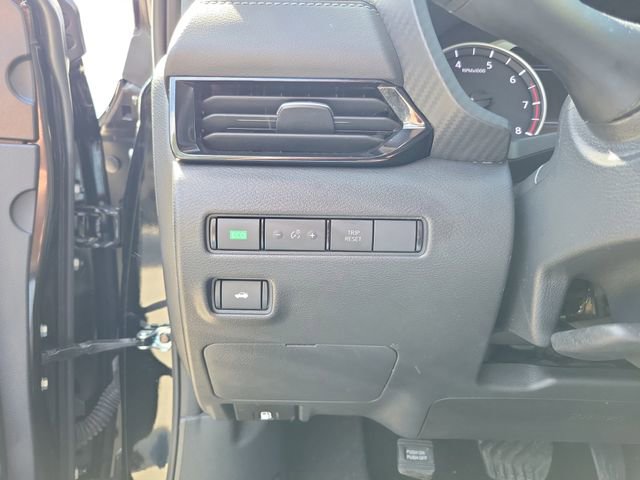 Used 2025 Nissan Sentra SV w/ All-Weather Package image 12