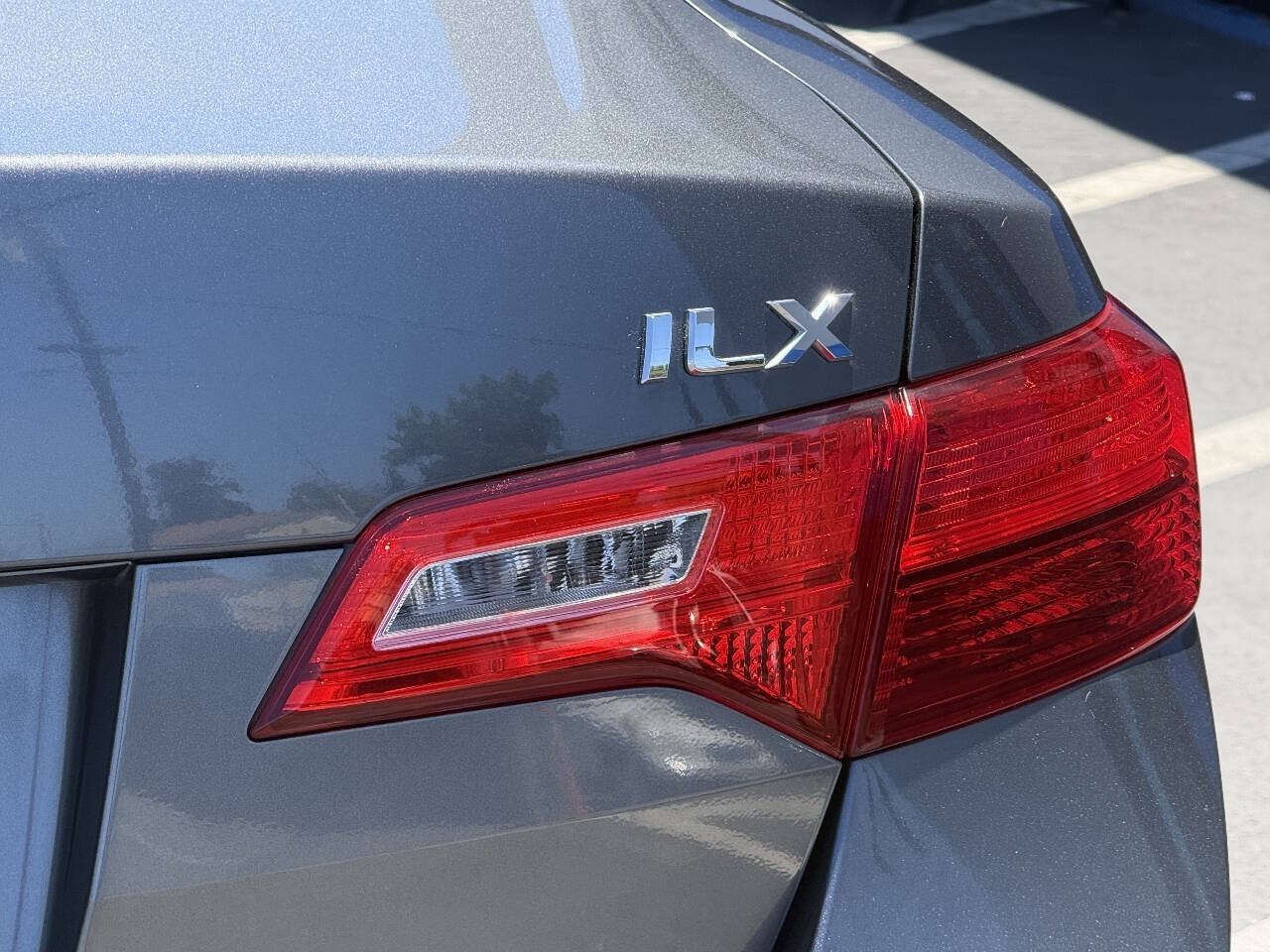 Used 2014 Acura ILX w/ Technology Package FWD image 25