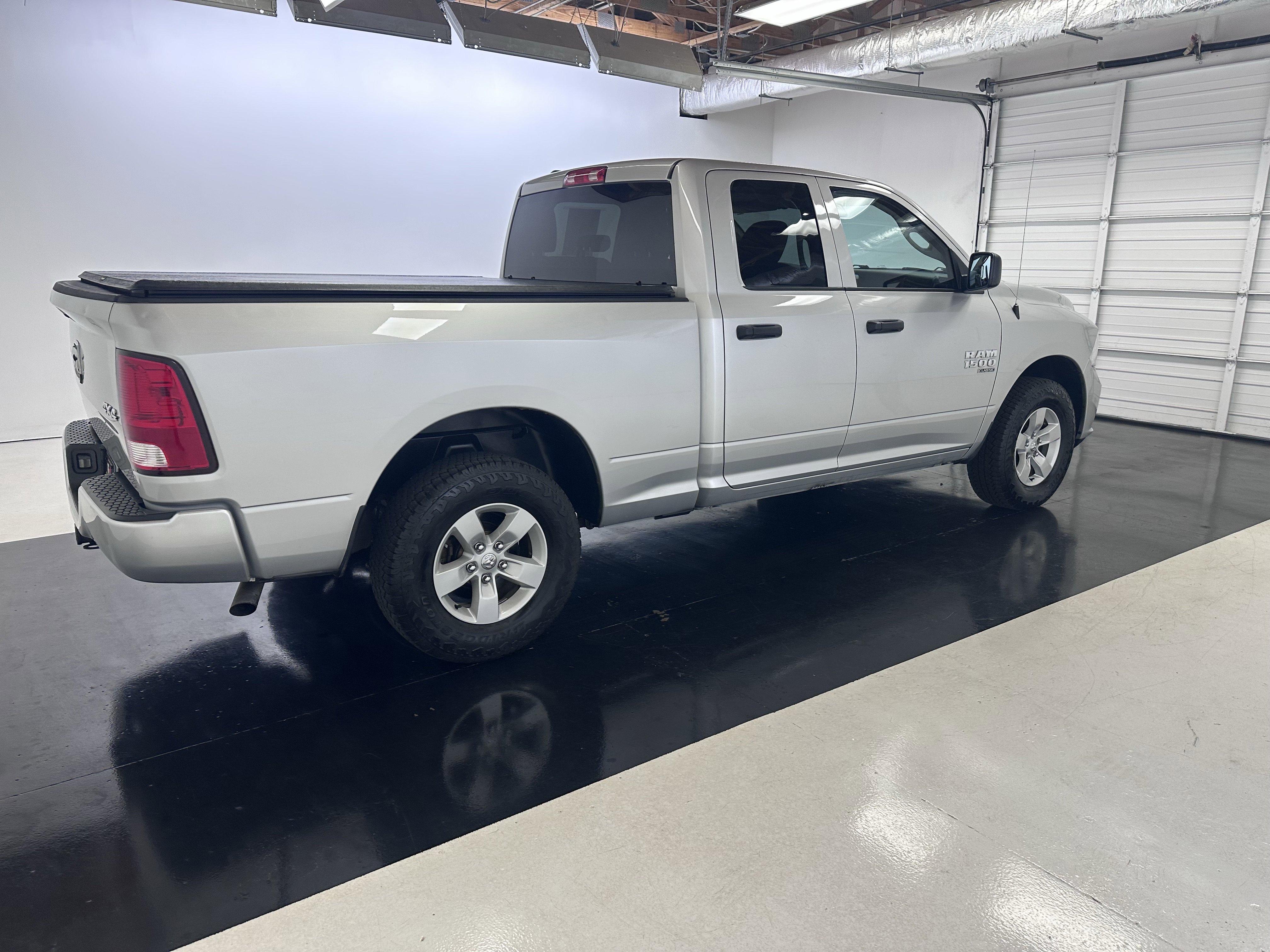 Used 2019 RAM 1500 Express image 12