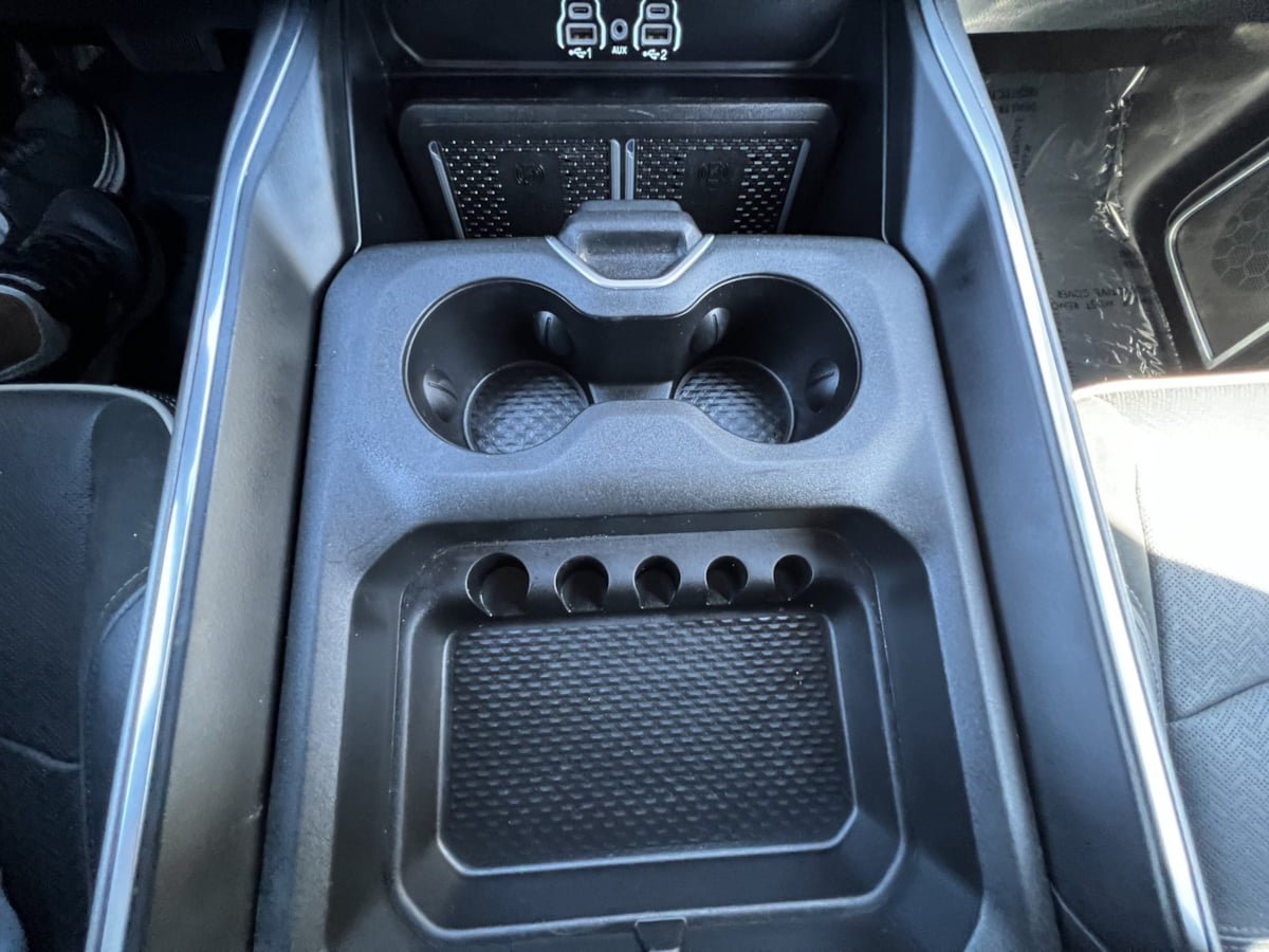 Used 2025 RAM 2500 Laramie AWD/4WD image 22
