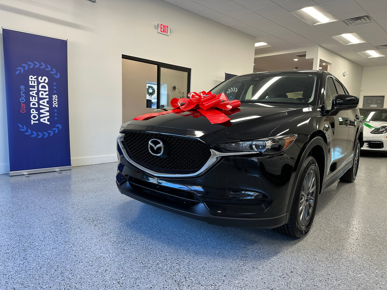 Used 2018 MAZDA CX-5 Sport image 3
