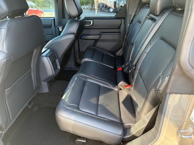 New 2026 Ford Bronco Outer Banks w/ Sasquatch Package AWD/4WD image 22
