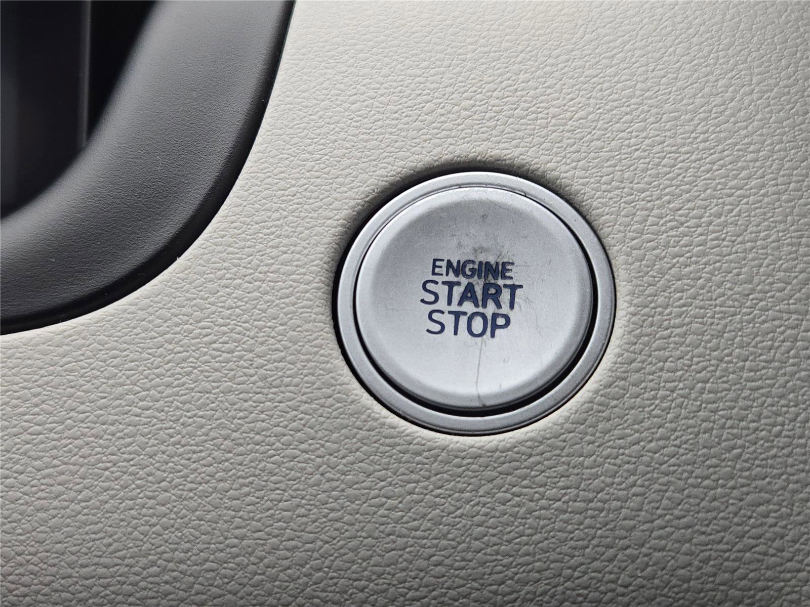 Used 2024 Hyundai Tucson Limited image 35