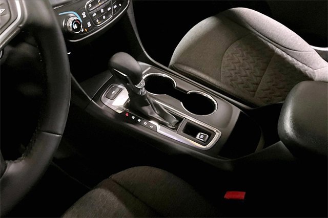 Used 2023 Chevrolet Equinox LT image 34